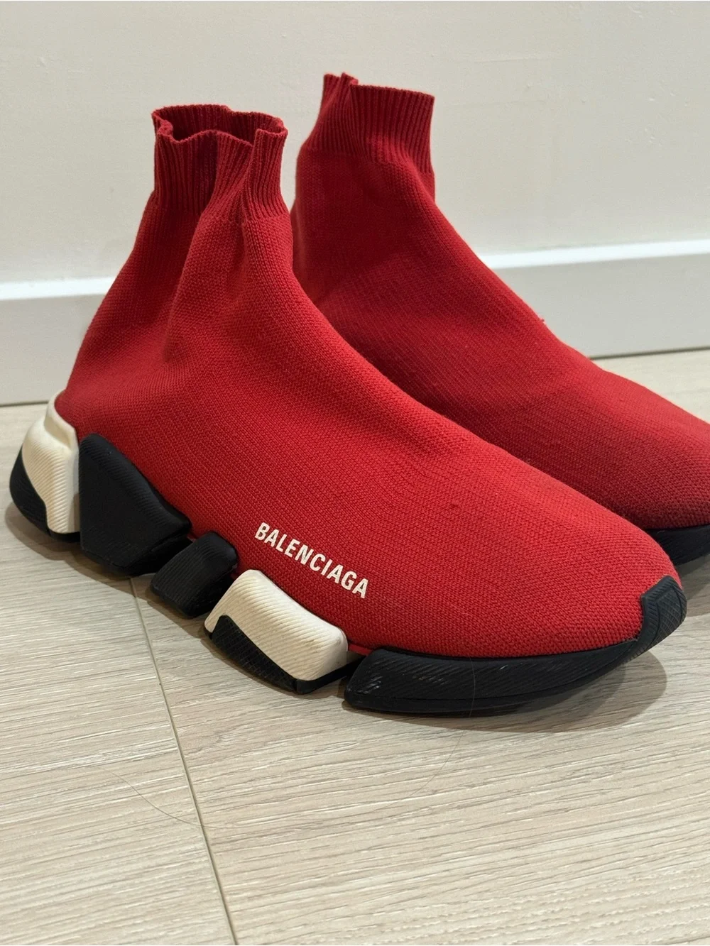Balenciaga speed red